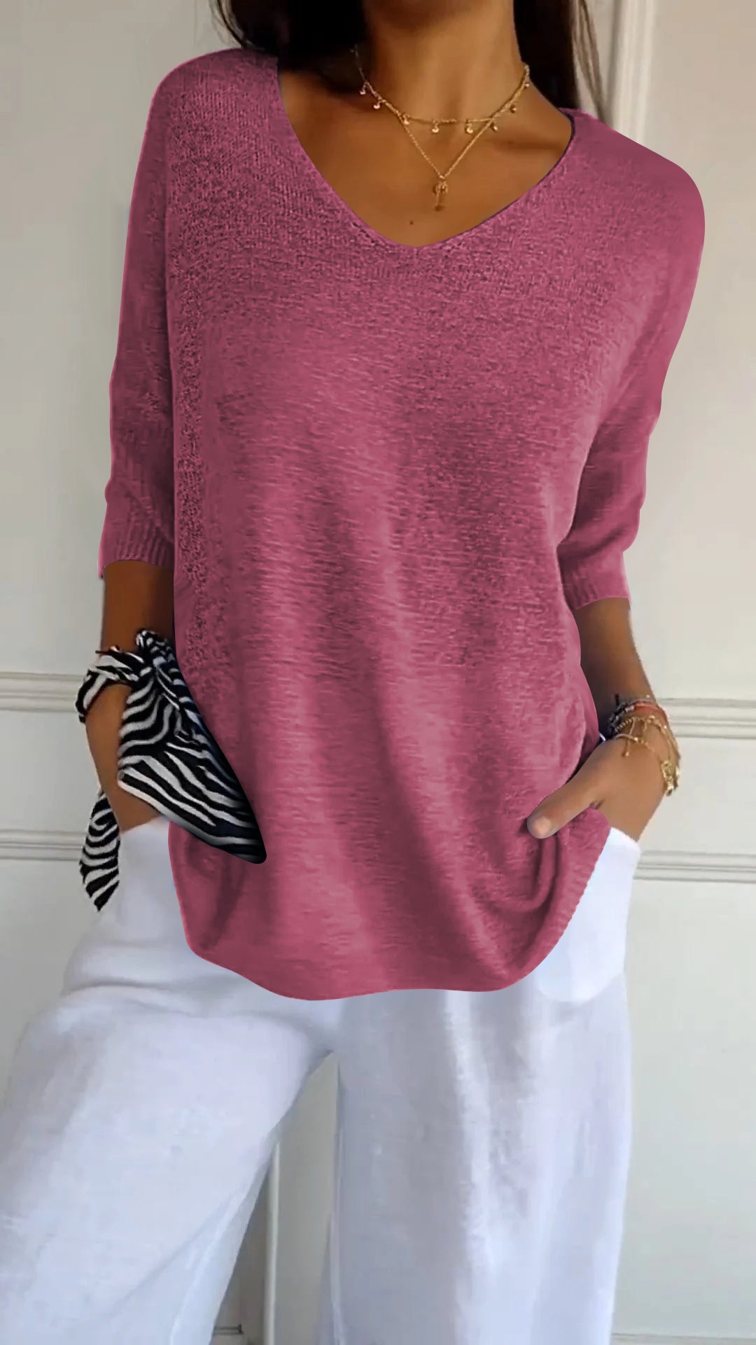 Pearl - Comfortable Soft V-neck Top