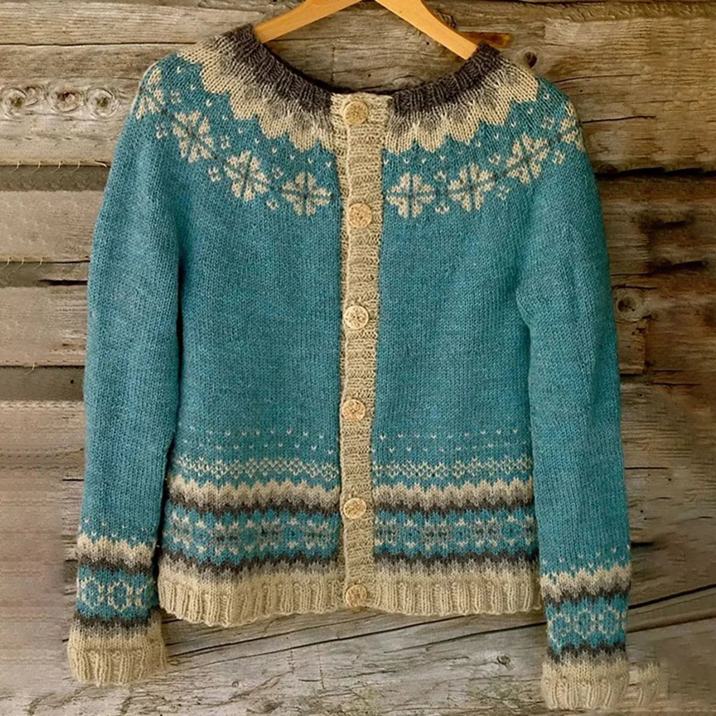 365 Days of Comfort: The Sweater That Always Fits