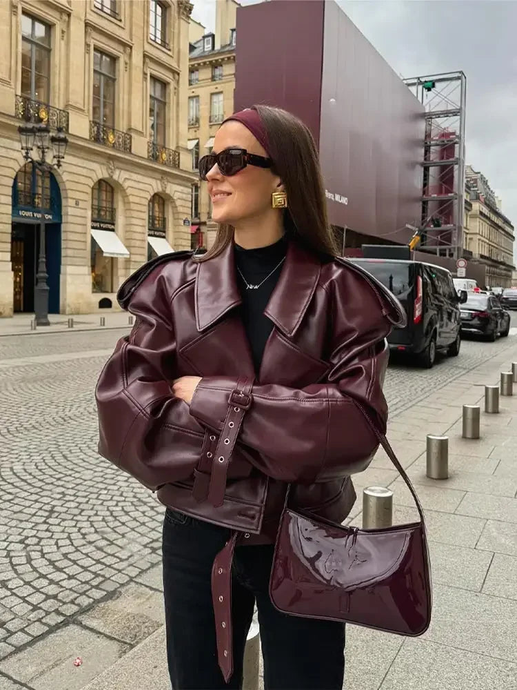 Clara™ – Elegant Leather Jacket