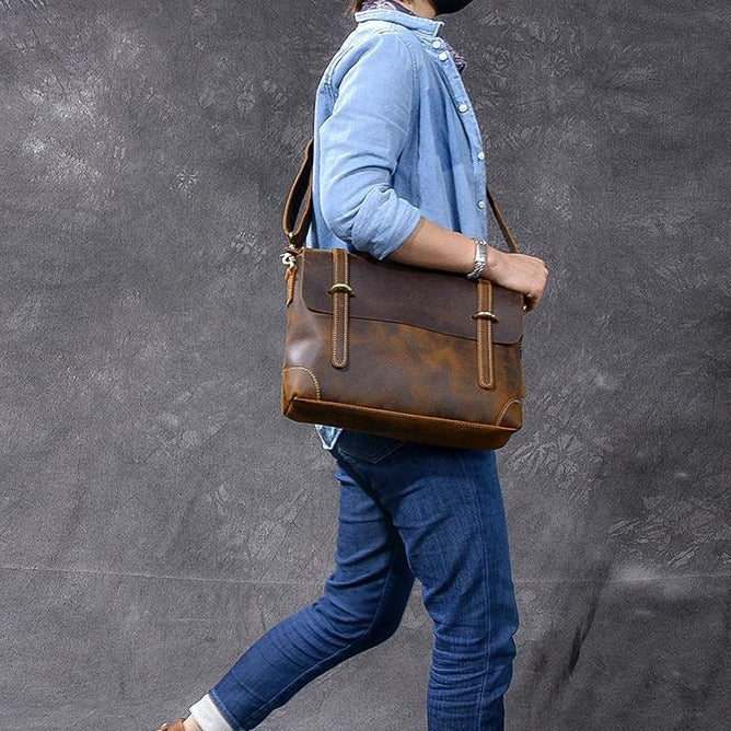 YPRES | Brown Leather Handbag