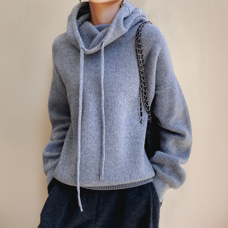 Loren | Knitted Hoodie