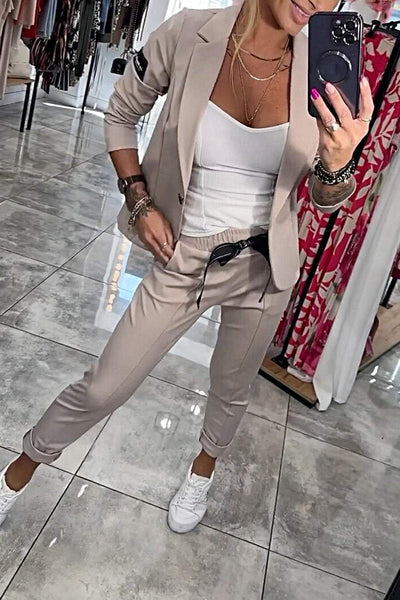 Moxie™ Women's Two-piece Set, Top with Jacket and Stretch Pants