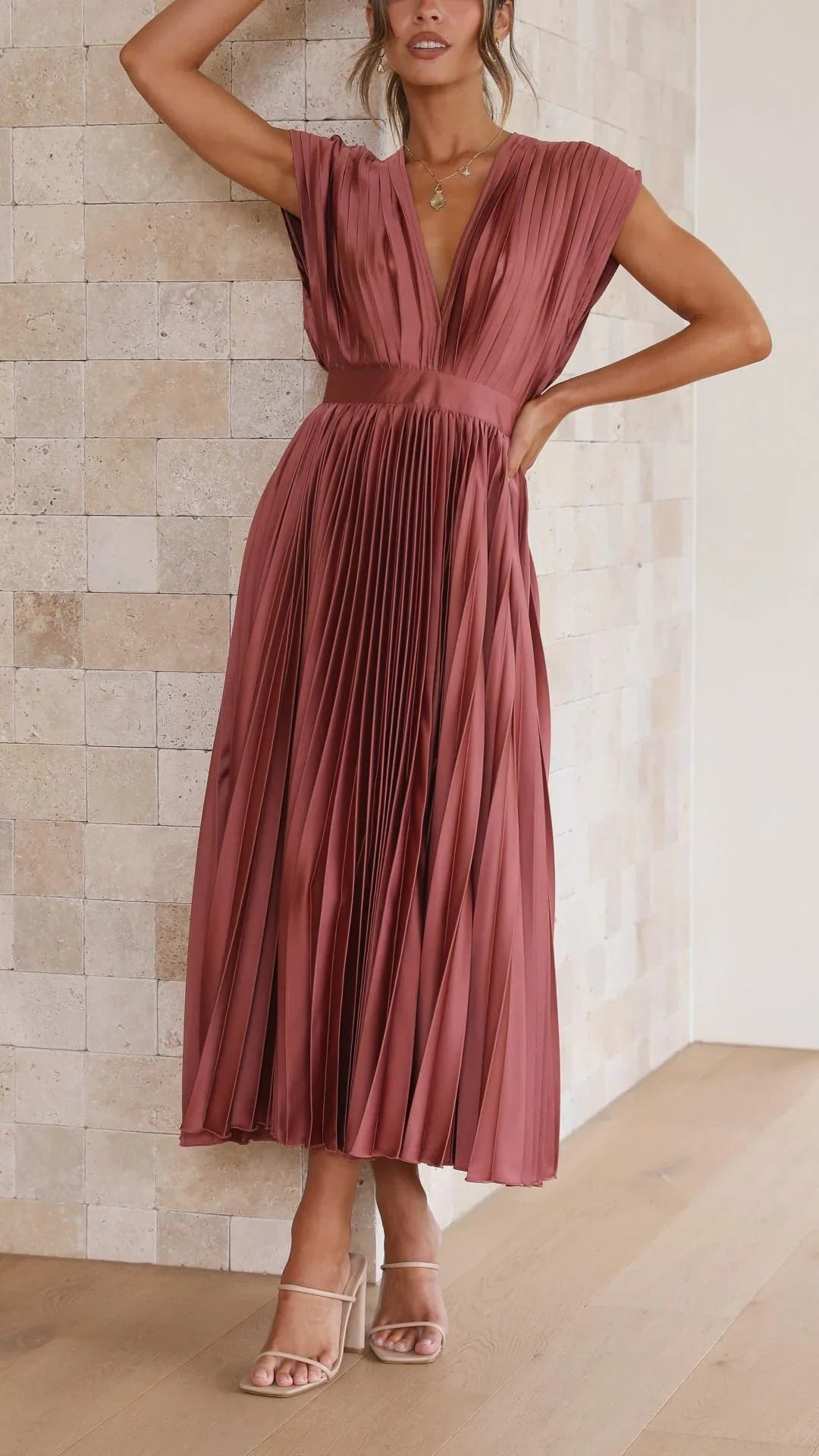 Sabine - Feminine Satin Dress for Special Occasions
