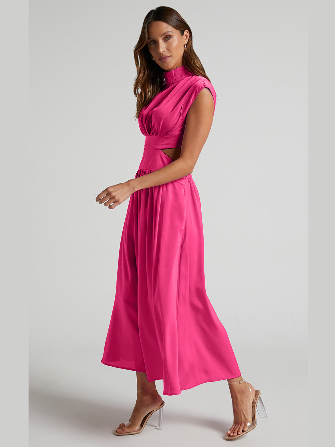 Gersinde - Elegant Sleeveless Dress with Cutout and Stand-up Collar for Women