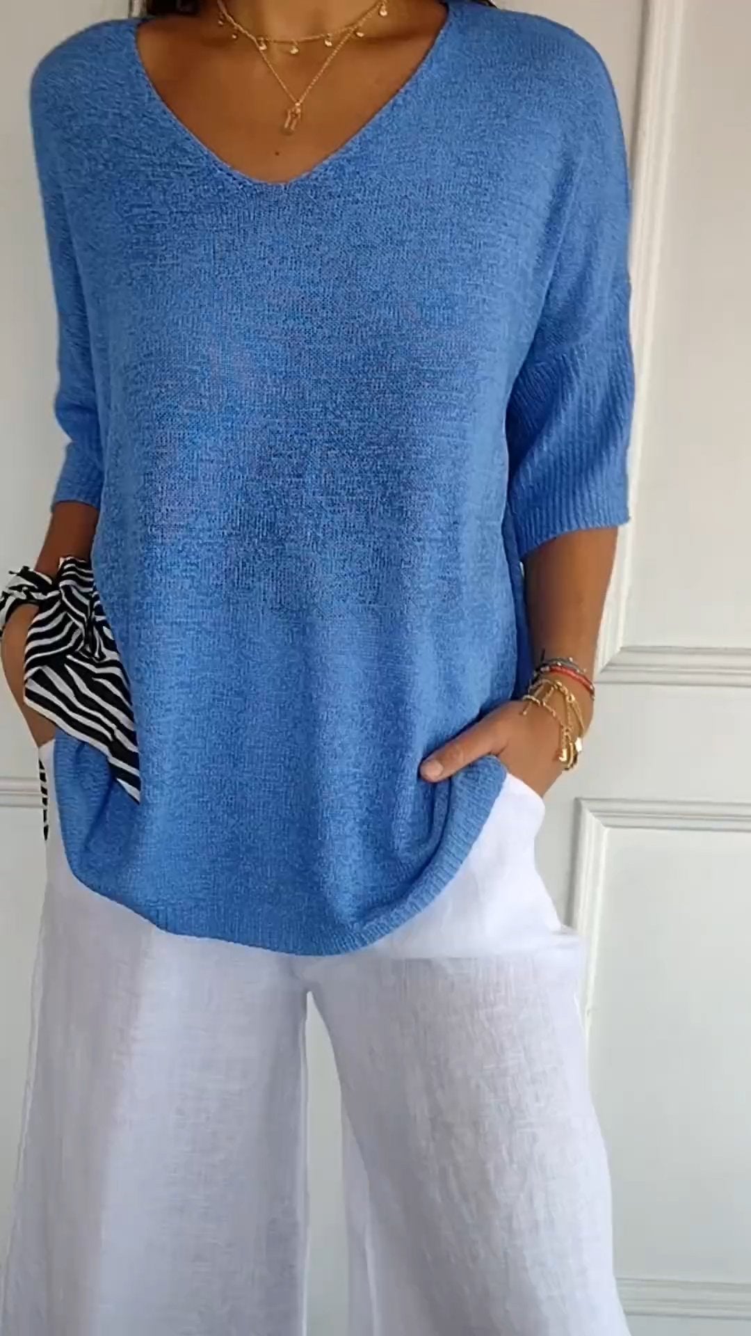 Pearl - Comfortable Soft V-neck Top